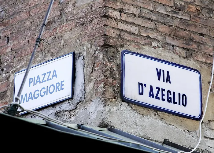 Casa Isolani Piazza Maggiore 4*