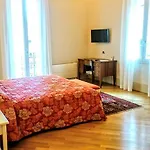 Casa Isolani Piazza Maggiore