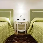 Casa Isolani Piazza Maggiore 4*