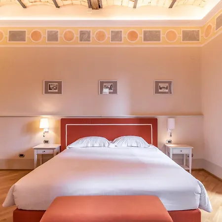 Casa Isolani Luxury Rooms Piazza Maggiore Bologna