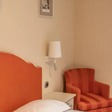 Pensionat Casa Isolani Piazza Maggiore 4*