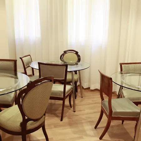 Penzion Casa Isolani Luxury Piazza Maggiore