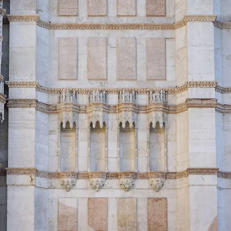 Casa Isolani Luxury Piazza Maggiore 4* Boloňa