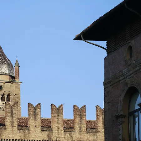 Casa Isolani Piazza Maggiore بولونيا
