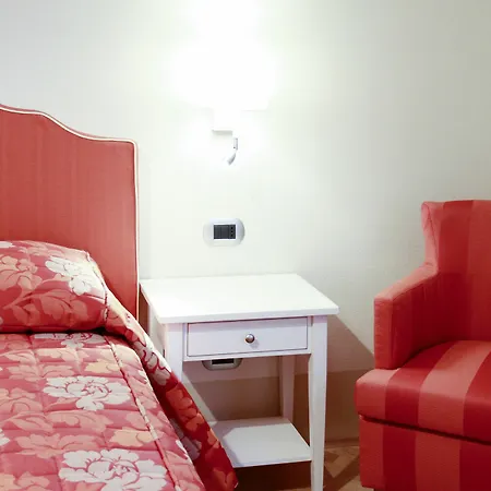 Casa Isolani Luxury Rooms Piazza Maggiore Guest house Bologna