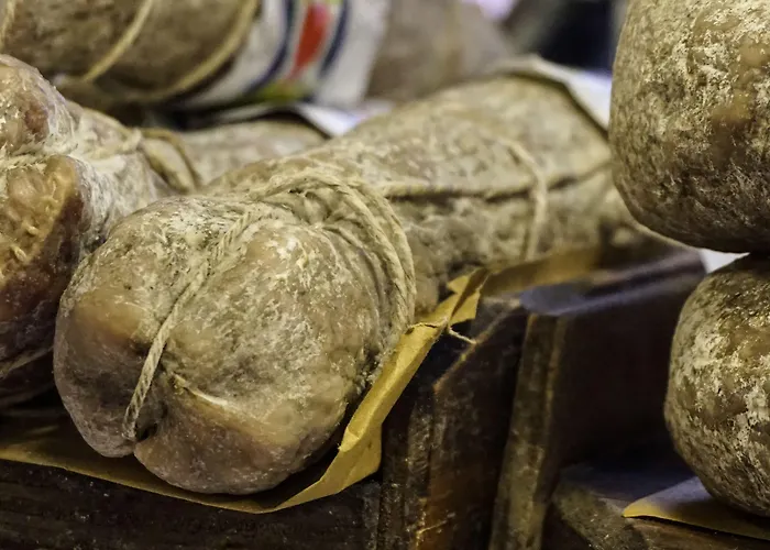 ゲストハウス カーサ イゾラーニ ピアッツァ マッジョーレ 4*