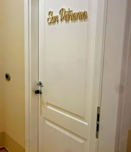 Casa Isolani Luxury Piazza Maggiore Πανσιόν