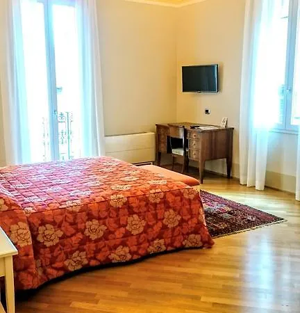 Casa Isolani Piazza Maggiore