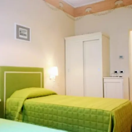 Casa Isolani Luxury Piazza Maggiore Bolonia